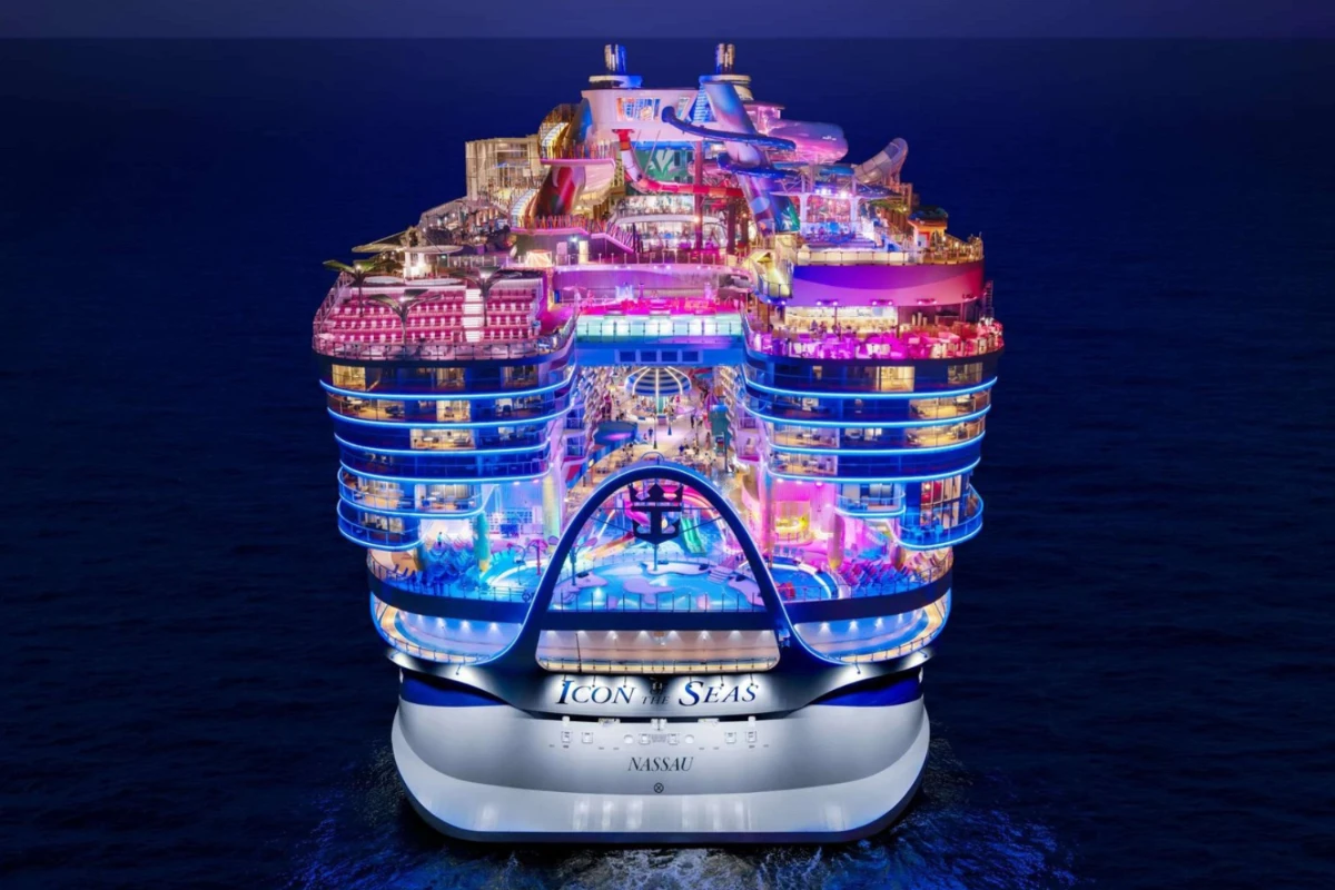 the largest cruise ship in the world, the icon of the sea