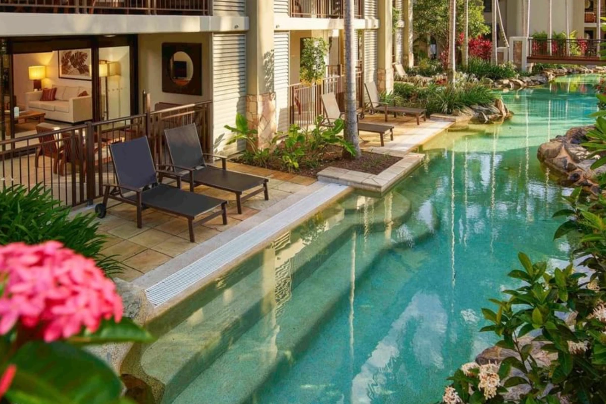the pullman port douglas