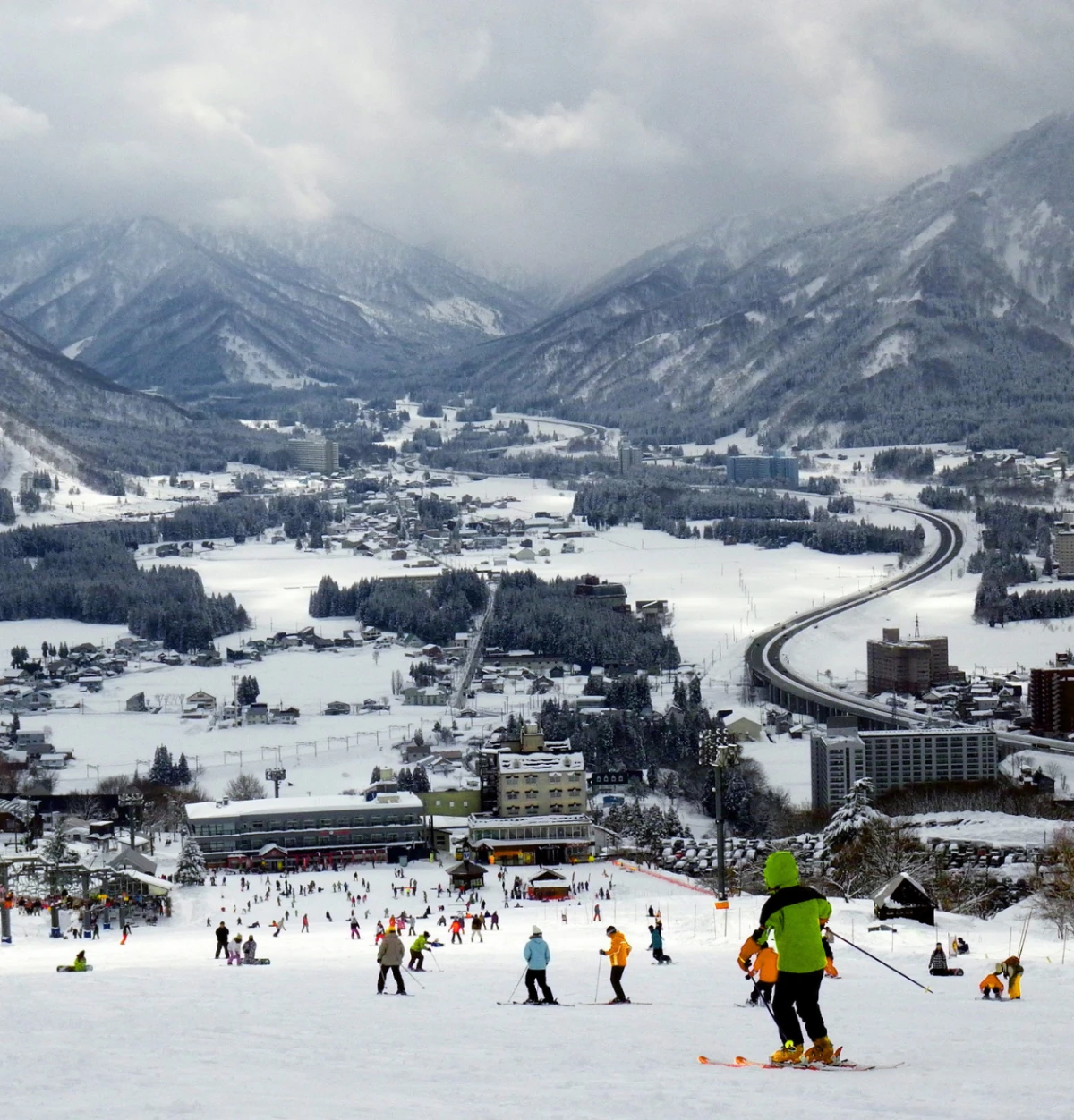 skiing