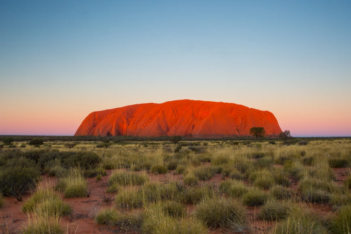 places to travel to in australia - uluru